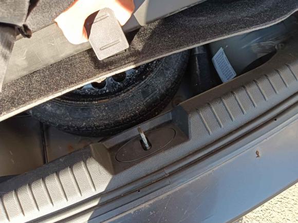 [上海·鲁K] 二手雪佛兰科鲁兹2012款 1.8L SE AT