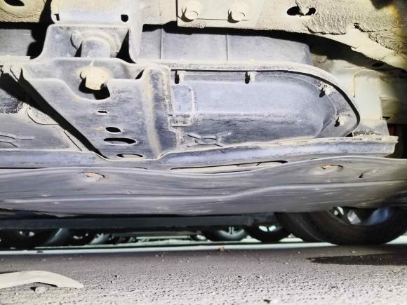 [深圳·粤B] 二手红旗红旗E-HS32019款 智联旗悦两驱版