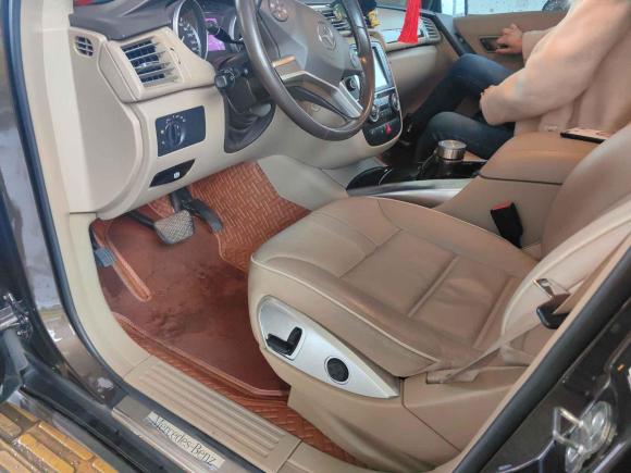 [武汉·鄂A] 二手奔驰奔驰R级2015款 R 400 4MATIC 商务型