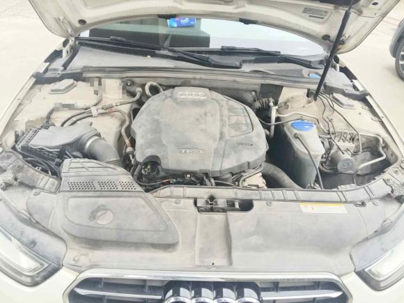 [上海·沪B] 二手奥迪奥迪A4L2016款 35 TFSI 典藏版 S line舒适型