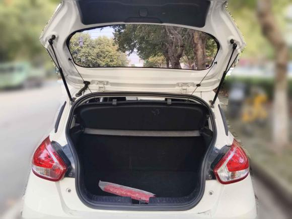 [上海·沪D] 二手宝骏宝骏3102017款 1.5L 自动时尚型