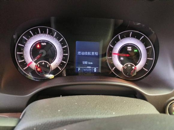 [南京·苏A] 二手荣威荣威9502012款 2.4L 豪华版