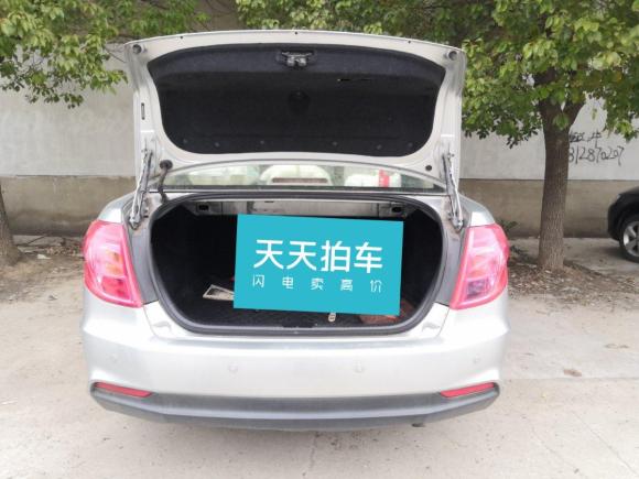 [无锡·苏B] 二手奔腾奔腾B502013款 1.6L 手动豪华型