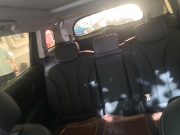 [武汉·鄂A] 二手比亚迪宋MAX2017款 1.5T 自动智联精英型 7座