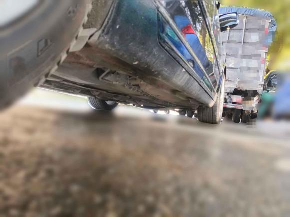 [西安·陕E] 二手大众辉腾2011款 3.6L V6 4座加长Individual版