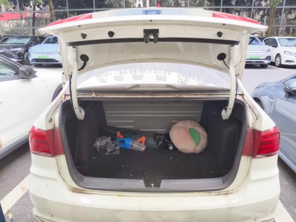 [佛山·川A] 二手大众桑塔纳2016款 1.6L 自动风尚版