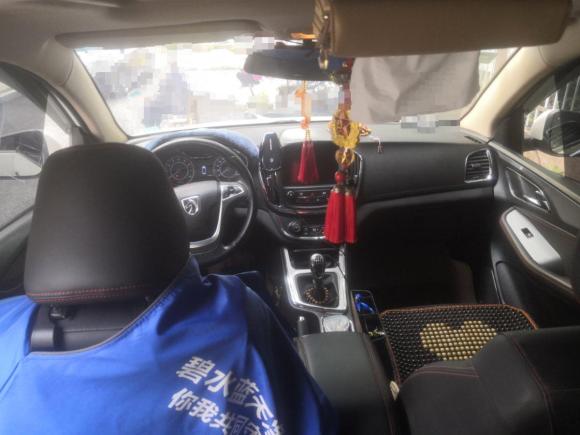 [芜湖·皖B] 二手宝骏宝骏5602016款 1.5T 手动豪华型