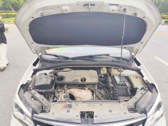 [常州·苏N] 二手荣威荣威i52019款 1.5L 自动4G互联朗豪版