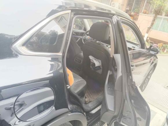 [成都·川G] 二手红旗红旗HS52022款 改款 2.0T 智联旗享版