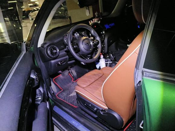 [上海·沪B] 二手MINIMINI2020款 1.5T COOPER 艺术家