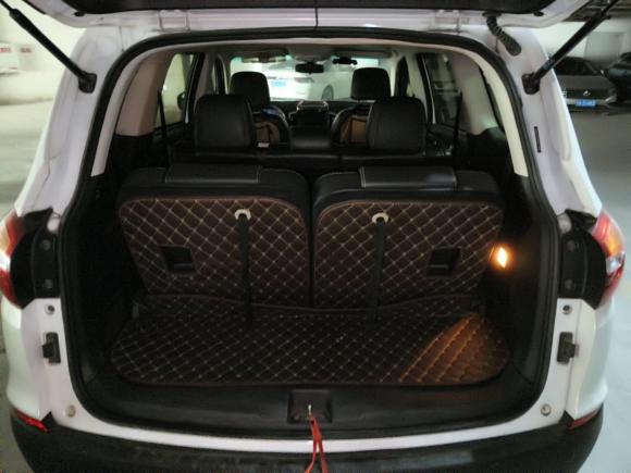 [成都·川G] 二手SWM斯威汽车SWM斯威X72016款 1.5T 手动尊贵型 7座