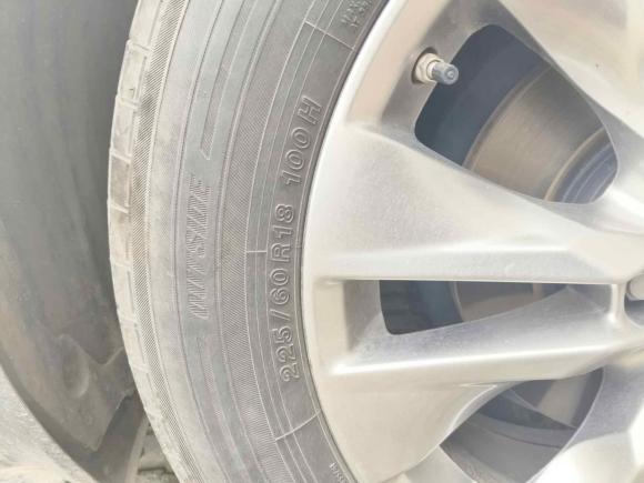 [武汉·鄂W] 二手丰田威兰达2020款 双擎 2.5L E-CVT两驱豪华版