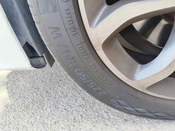 [上海·沪B] 二手DSDS 62014款 1.6T 豪华版THP160