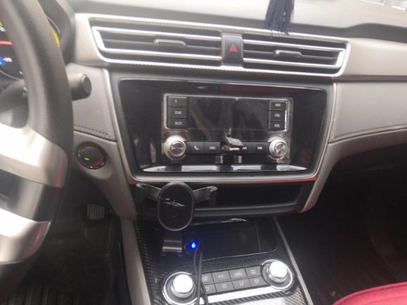 [南京·闽J] 二手荣威荣威Ei52020款 舒适版