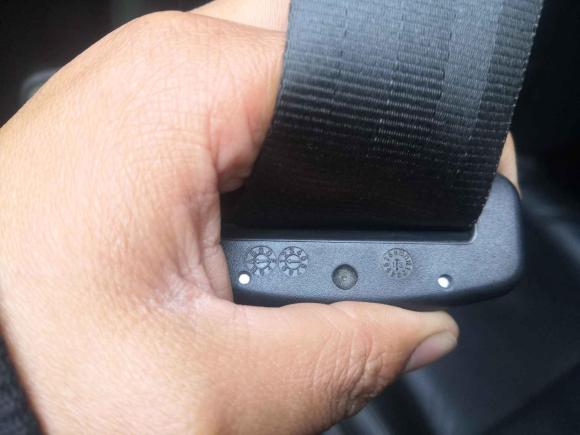 [南京·苏A] 二手雪铁龙雪铁龙C52013款 2.0L 自动尊享型