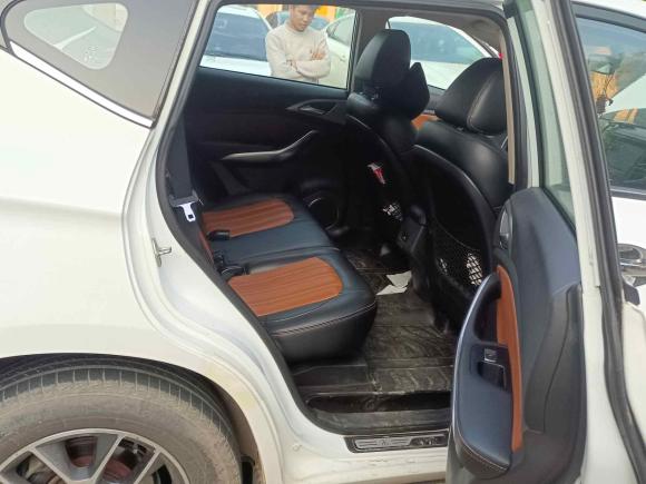 [佛山·粤Y] 二手比亚迪宋2016款 盖世版 1.5TI 手动精英型