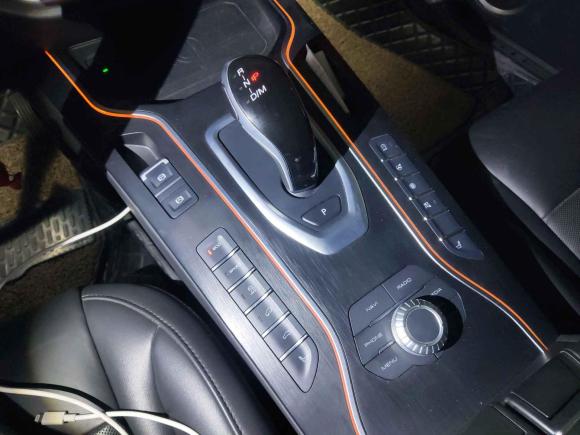 [西安·陕U] 二手魏牌魏牌 VV72020款 2.0T 旗舰型