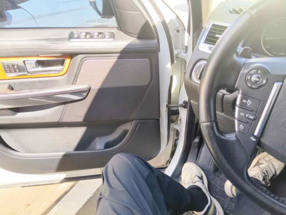 [温州·浙C] 二手路虎揽胜运动版2013款 3.0 TDV6 柴油版