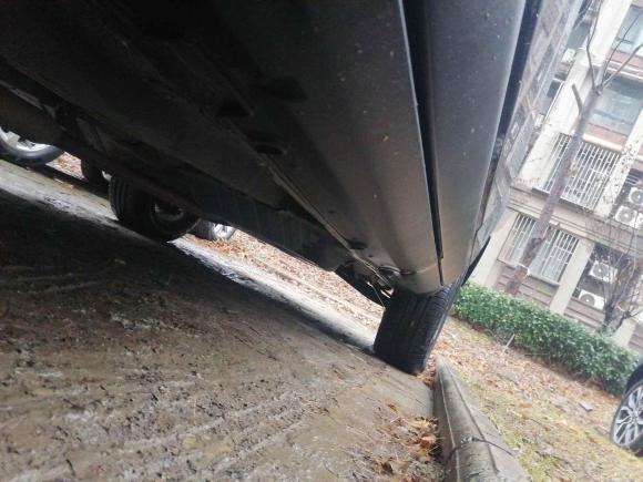 [上海·苏F] 二手起亚狮跑2013款 2.0L 自动两驱版GLS