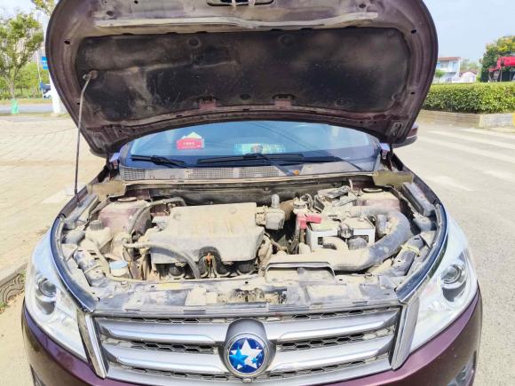 [武汉·鄂A] 二手启辰启辰T702015款 2.0L CVT睿享版