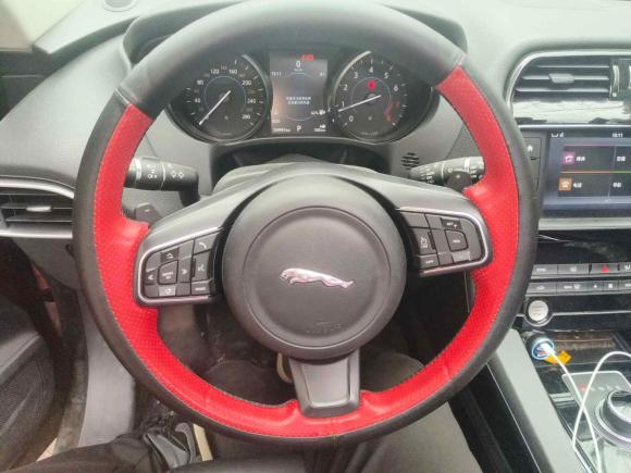 [青岛·皖A] 二手捷豹捷豹F-PACE2016款 2.0T 两驱都市尊享版