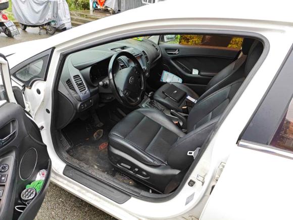 [上海·沪C] 二手起亚起亚K3S2014款 1.6L 自动DLX