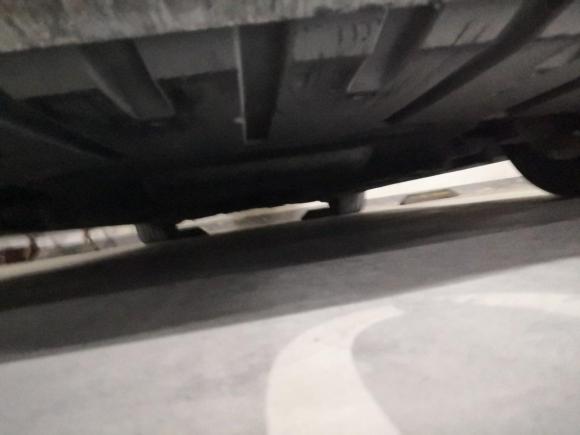 [上海·鲁A] 二手捷豹捷豹XE2015款 2.0T 200PS R-Sport