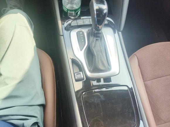 [上海·沪B] 二手别克君威2017款 28T 尊贵型