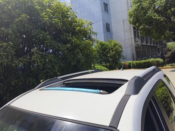 [苏州·苏E] 二手起亚狮跑2013款 2.0L 自动两驱版GLS