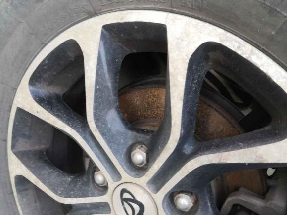 [上海·渝F] 二手长安凯程长安欧尚A6002016款 1.5L 手动豪华型7座