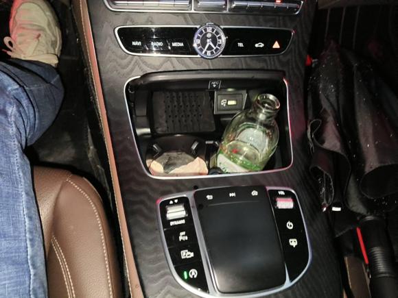 [南京·苏L] 二手奔驰奔驰E级2019款 E 300 L 运动时尚型