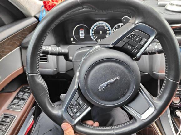 [广州·湘L] 二手捷豹捷豹XFL2018款 XFL 2.0T 250PS 豪华版