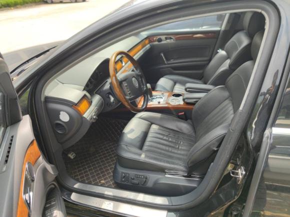 [苏州·苏E] 二手大众辉腾2009款 3.6L V6 4座加长行政版