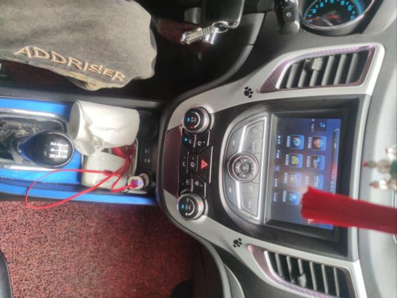 [宁波·浙B] 二手长安长安CS352015款 1.6L 手动豪华型 国V