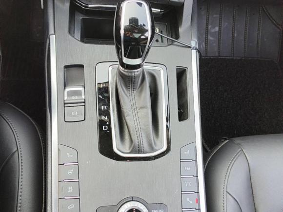 [上海·苏U] 二手魏牌魏牌 VV52017款 2.0T 旗舰型