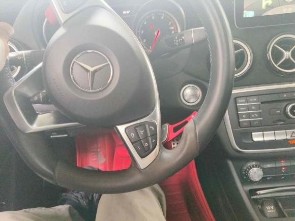 [上海·苏A] 二手奔驰奔驰CLA2017款 CLA 220 4MATIC 极地限量版