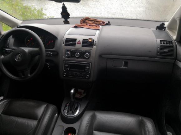 [上海·沪B] 二手大众途安2013款 1.4T DSG舒适版5座