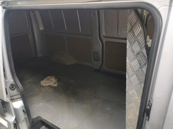 [青岛·鲁B] 二手东风小康东风小康C352019款 1.5L基本型Ⅱ厢车国VI DK15