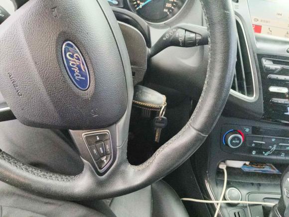 [苏州·湘A] 二手福特福克斯2017款 两厢 1.6L 自动风尚型智行版