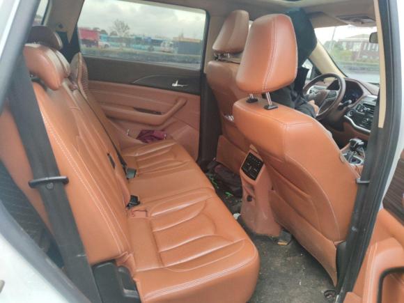 [南昌·赣A] 二手北汽幻速北汽幻速S72018款 1.5T 自动尊享型