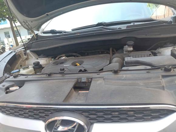 [深圳·粤M] 二手现代北京现代ix352012款 2.0L 自动两驱精英版GLS