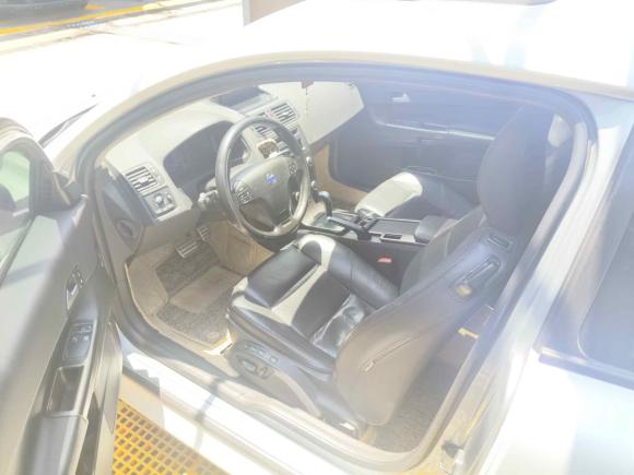 [西安·陕U] 二手沃尔沃沃尔沃C302011款 2.0 R-Design