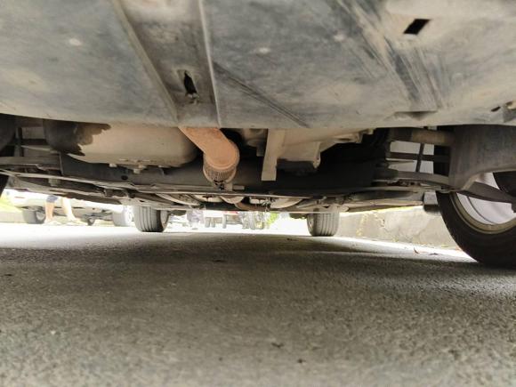 [成都·川A] 二手雪铁龙世嘉2016款 经典 三厢 1.6L 手动CNG