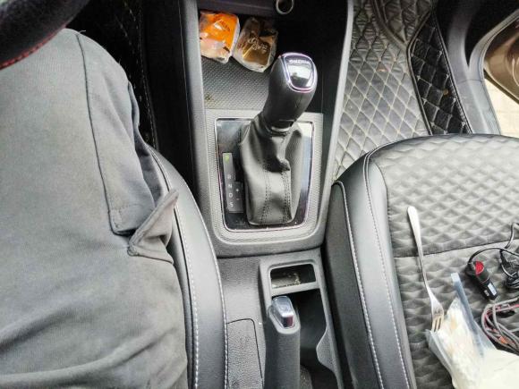 [杭州·浙A] 二手斯柯达柯米克2018款 1.5L 自动舒适版 国VI