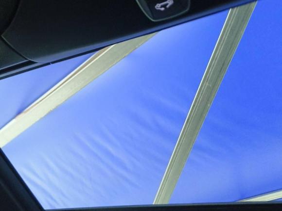 [上海·沪D] 二手奔驰奔驰V级2018款 V 260 L 尊贵加长版 国V