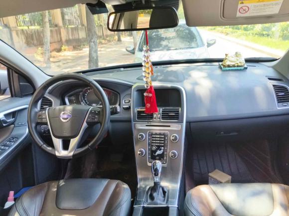 [南昌·赣A] 二手沃尔沃沃尔沃XC602016款 T5 AWD 智远版