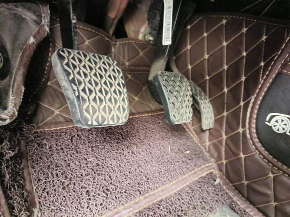 [台州·浙J] 二手一汽森雅R72016款 1.6L 手动智能型