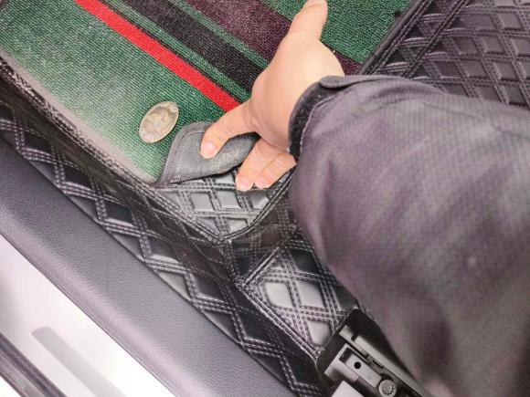 [南通·苏F] 二手奥迪奥迪A82014款 A8L 45 TFSI quattro豪华型