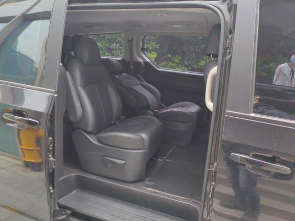 [上海·沪F] 二手上汽大通MAXUS上汽大通MAXUS G102021款 2.0T 自动精英版 汽油 9座