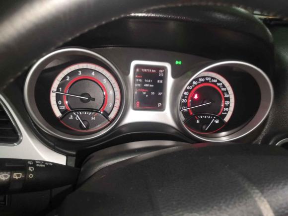 [无锡·苏B] 二手道奇酷威2013款 2.4L 两驱尊尚版